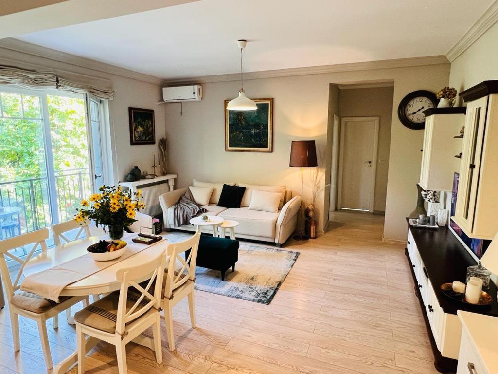 Mvs Apartment Giroc Dış mekan fotoğraf